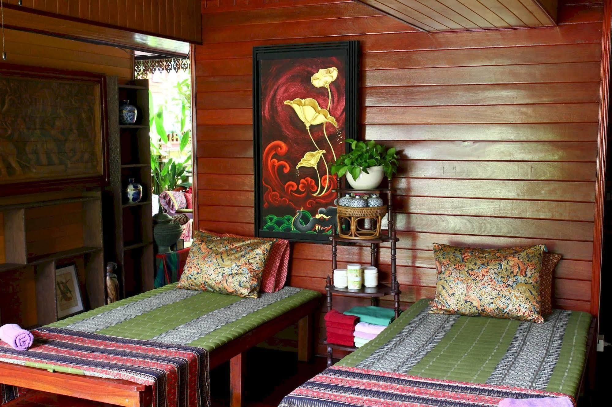 פרה נאקון סי איוטאיה Baifern Homestay מראה חיצוני תמונה